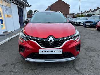 Used Renault Captur 2021 for sale - 76951031: Photo