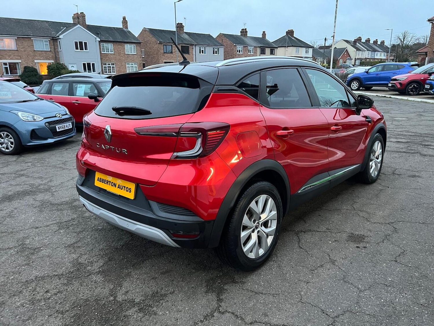 Used Renault Captur 2021 for sale - 76951031: Photo 4