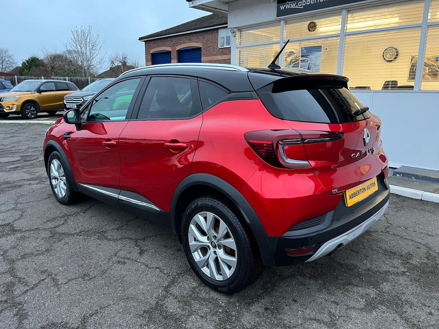 Used Renault Captur 2021 for sale - 76951031: Photo 8