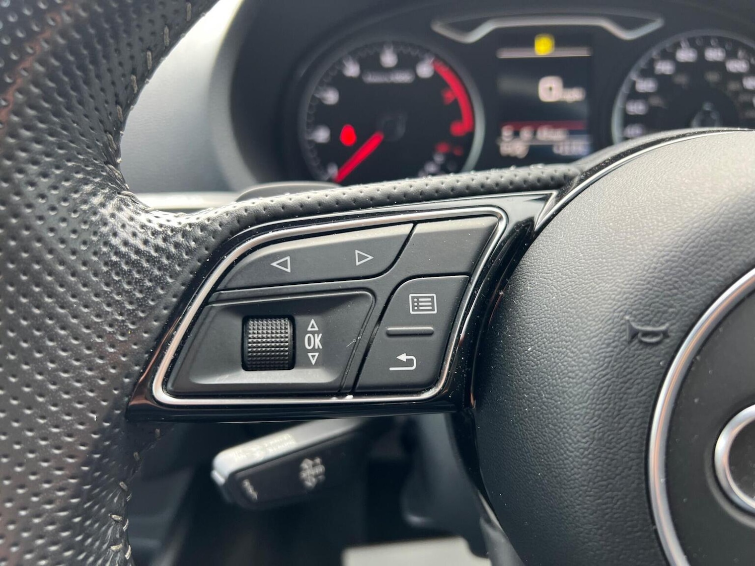 Used Audi A3 2017 for sale - 76358040: Photo 15