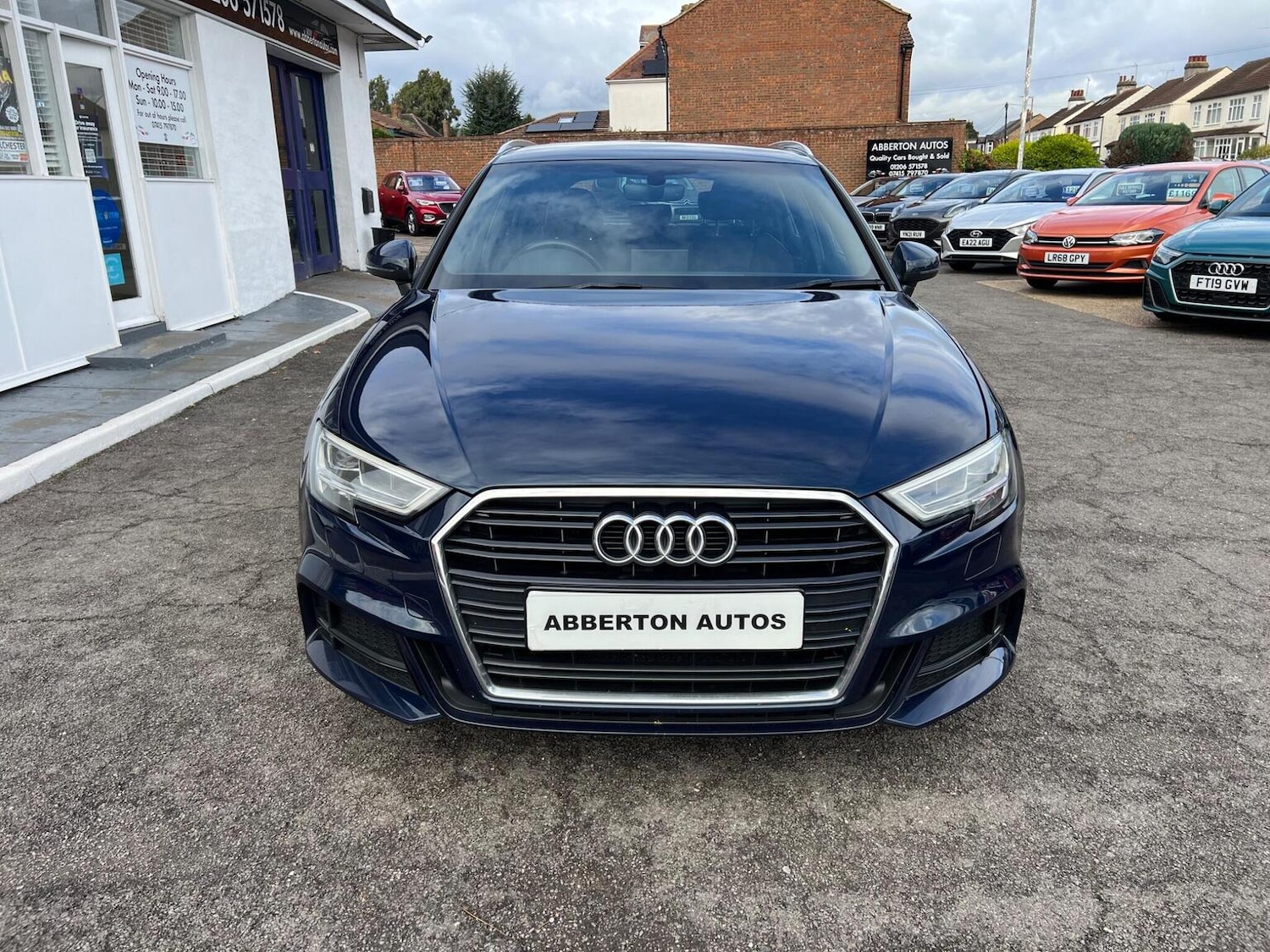 Used Audi A3 2017 for sale - 76358040: Photo 2