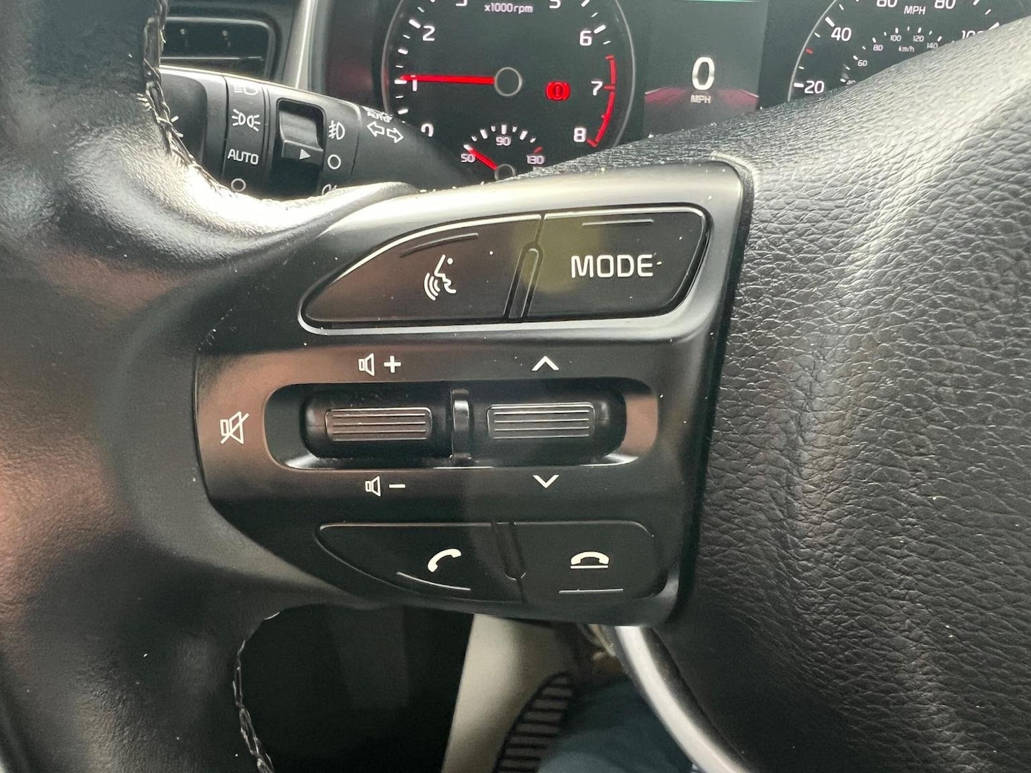 Used Kia Stonic 2022 for sale - 76793588: Photo 13