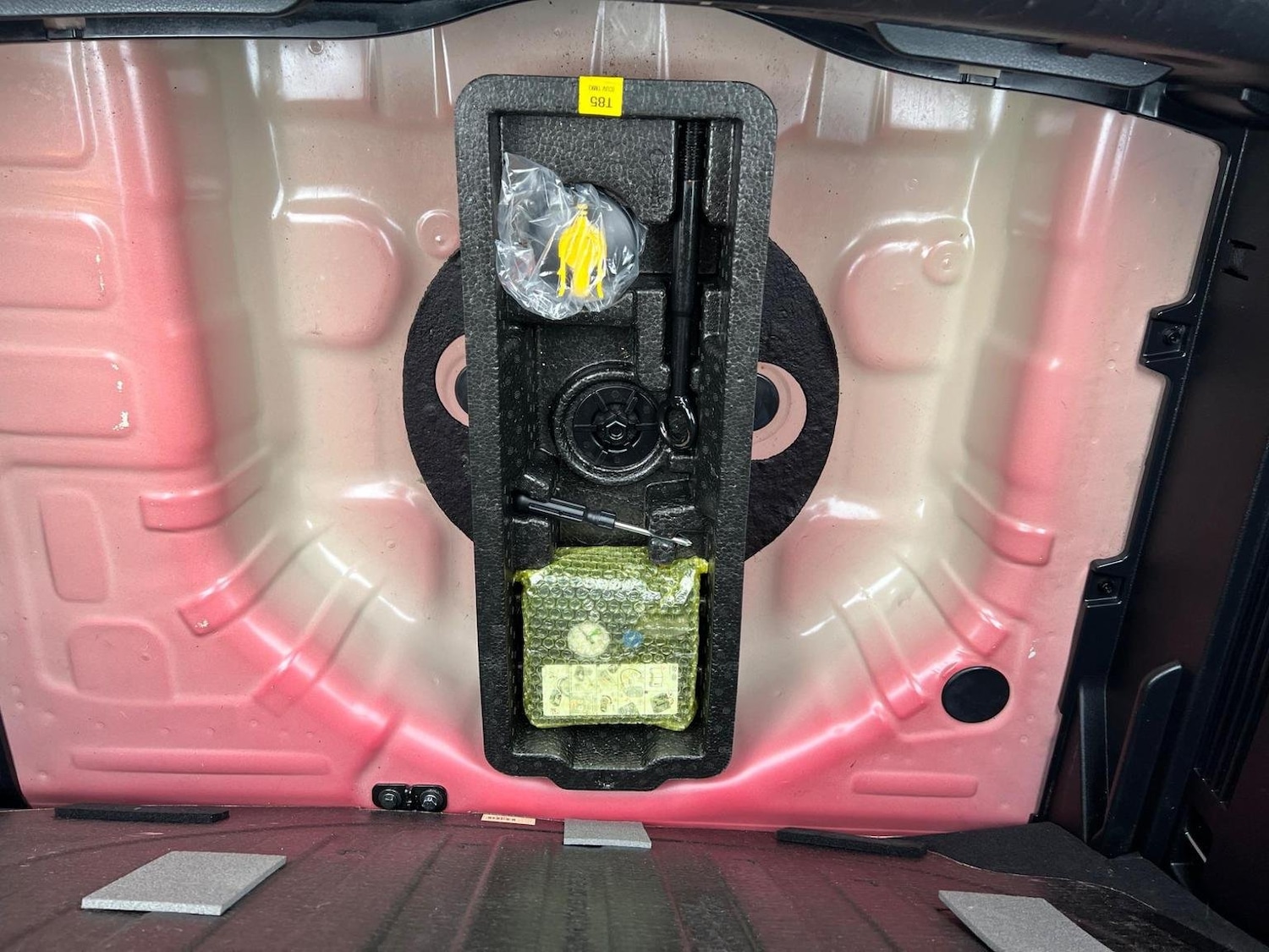 Used Kia Stonic 2022 for sale - 76793588: Photo 27