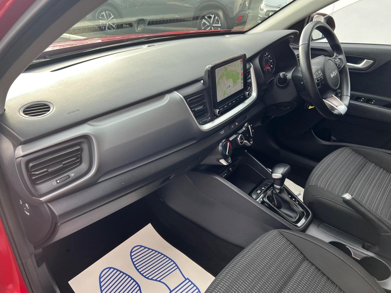 Used Kia Stonic 2022 for sale - 76793588: Photo 30