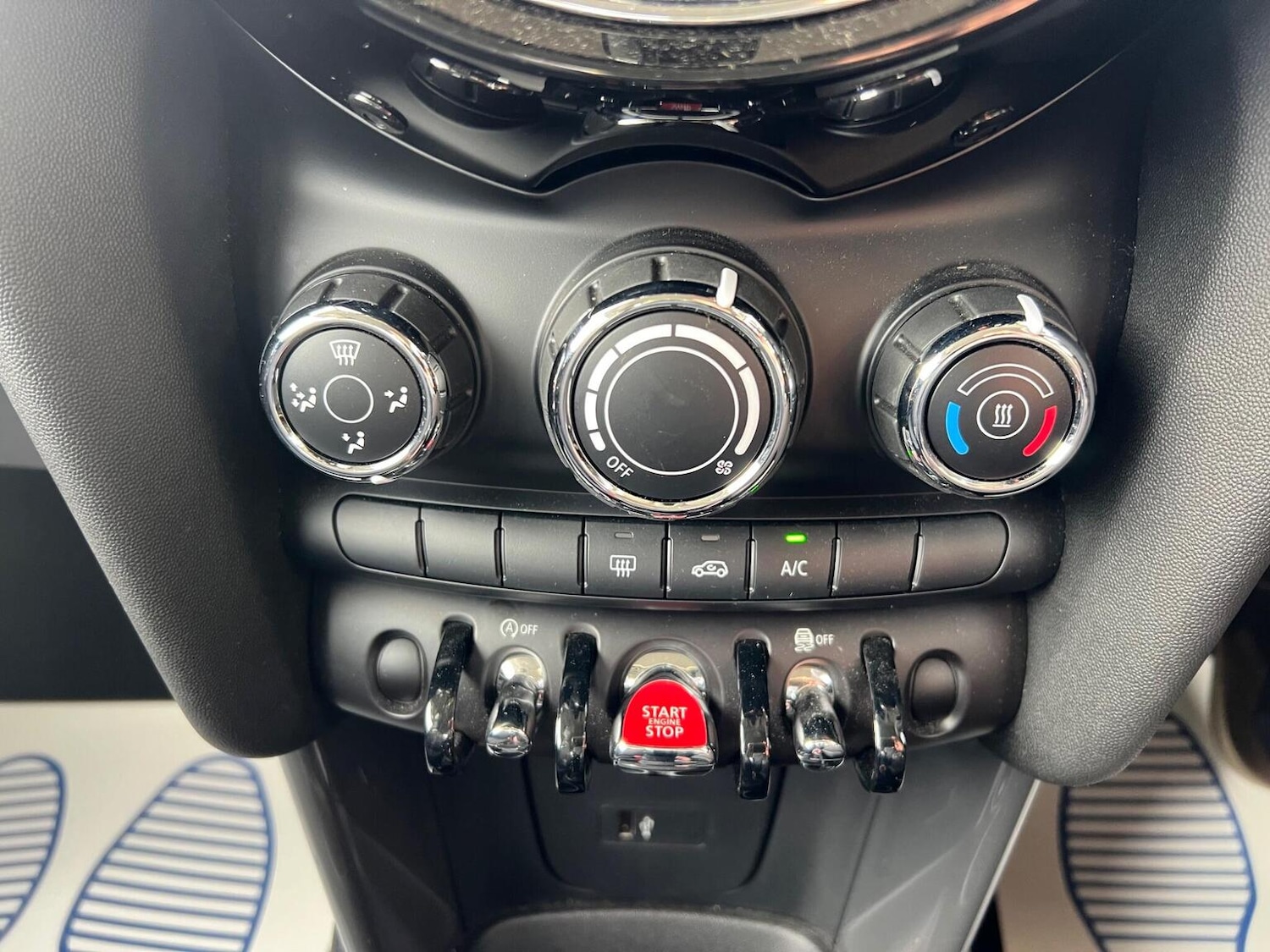 Used MINI Hatch 2019 for sale - 76376880: Photo 8