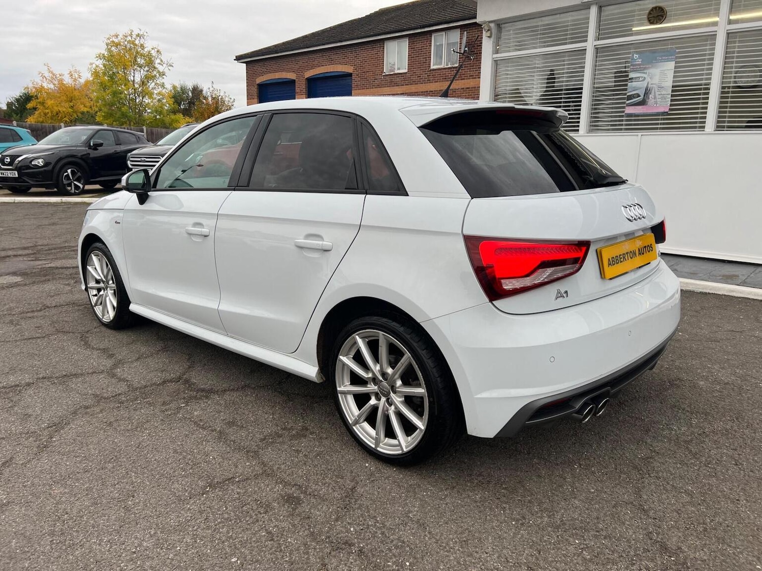 Used Audi A1 2017 for sale - 76497429: Photo 4