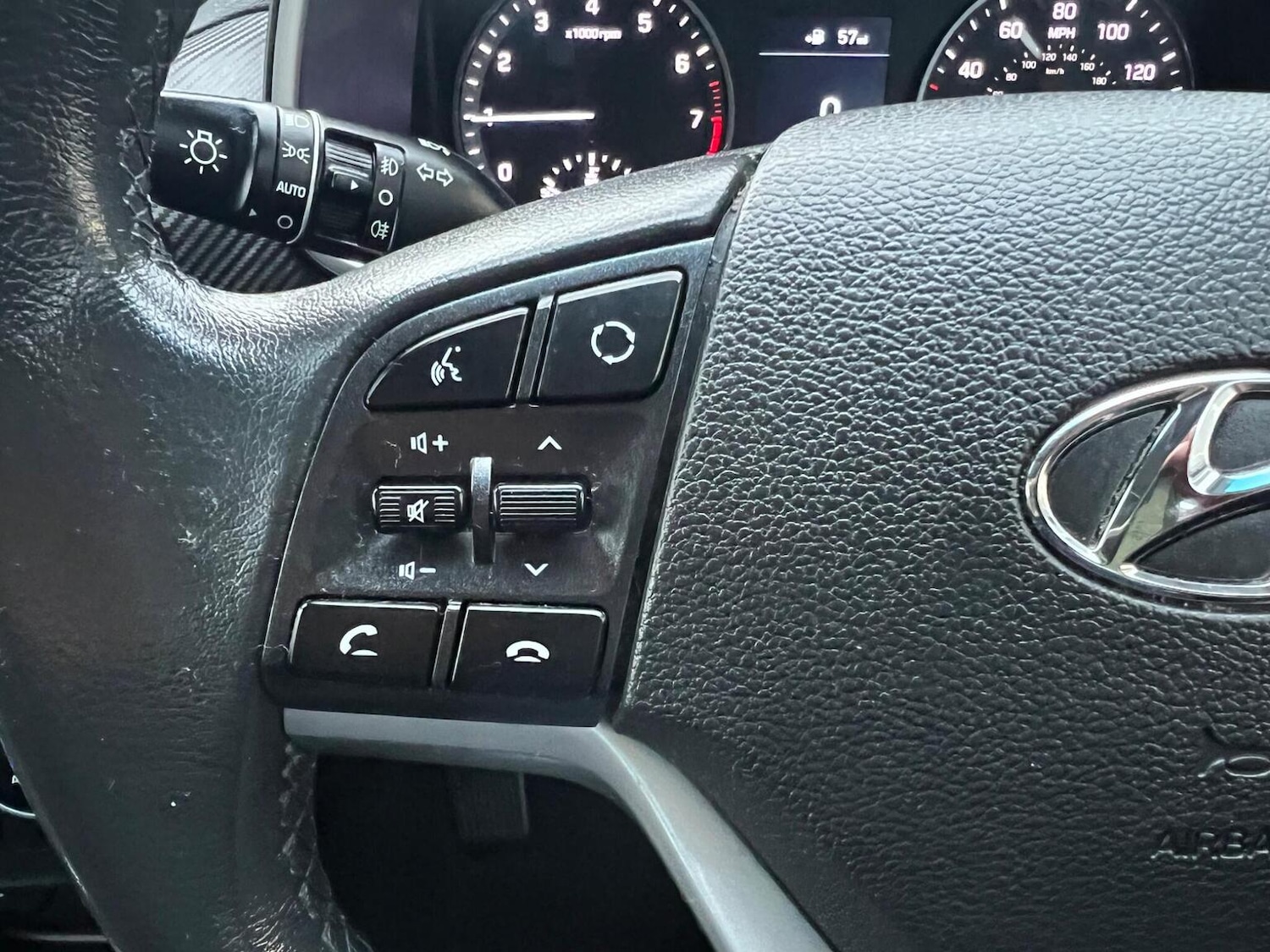 Used Hyundai TUCSON 2019 for sale - 76510982: Photo 17