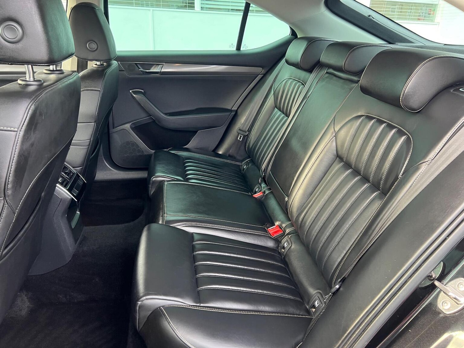 Used Skoda Superb 2019 for sale - 76358087: Photo 24