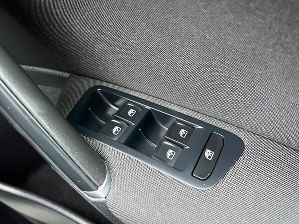 Used Volkswagen Golf 2019 for sale - 76164444: Photo 17