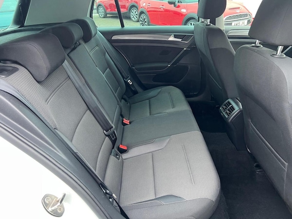 Used Volkswagen Golf 2019 for sale - 76164444: Photo 24