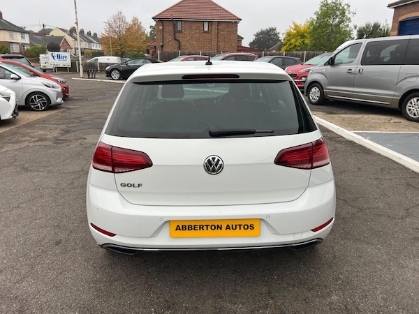 Used Volkswagen Golf 2019 for sale - 76164444: Photo 5