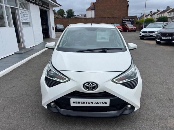 Used Toyota AYGO 2019 for sale - 75349219: Photo 2