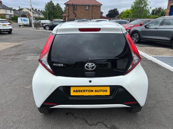 Used Toyota AYGO 2019 for sale - 75349219: Photo 3