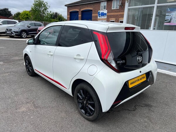 Used Toyota AYGO 2019 for sale - 75349219: Photo 8