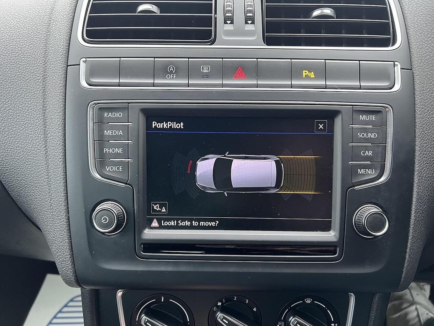 Used Volkswagen Polo 2017 for sale - 77289218: Photo 19