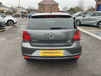 Used Volkswagen Polo 2017 for sale - 77289218: Photo