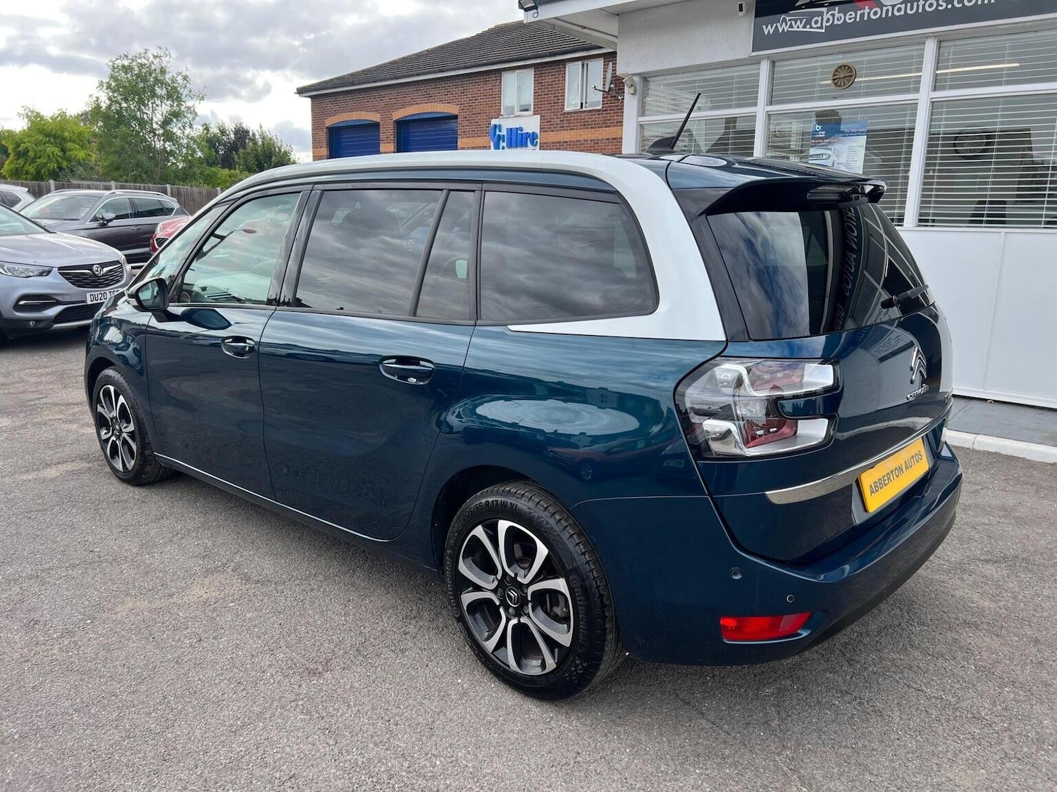 Vehicle 4