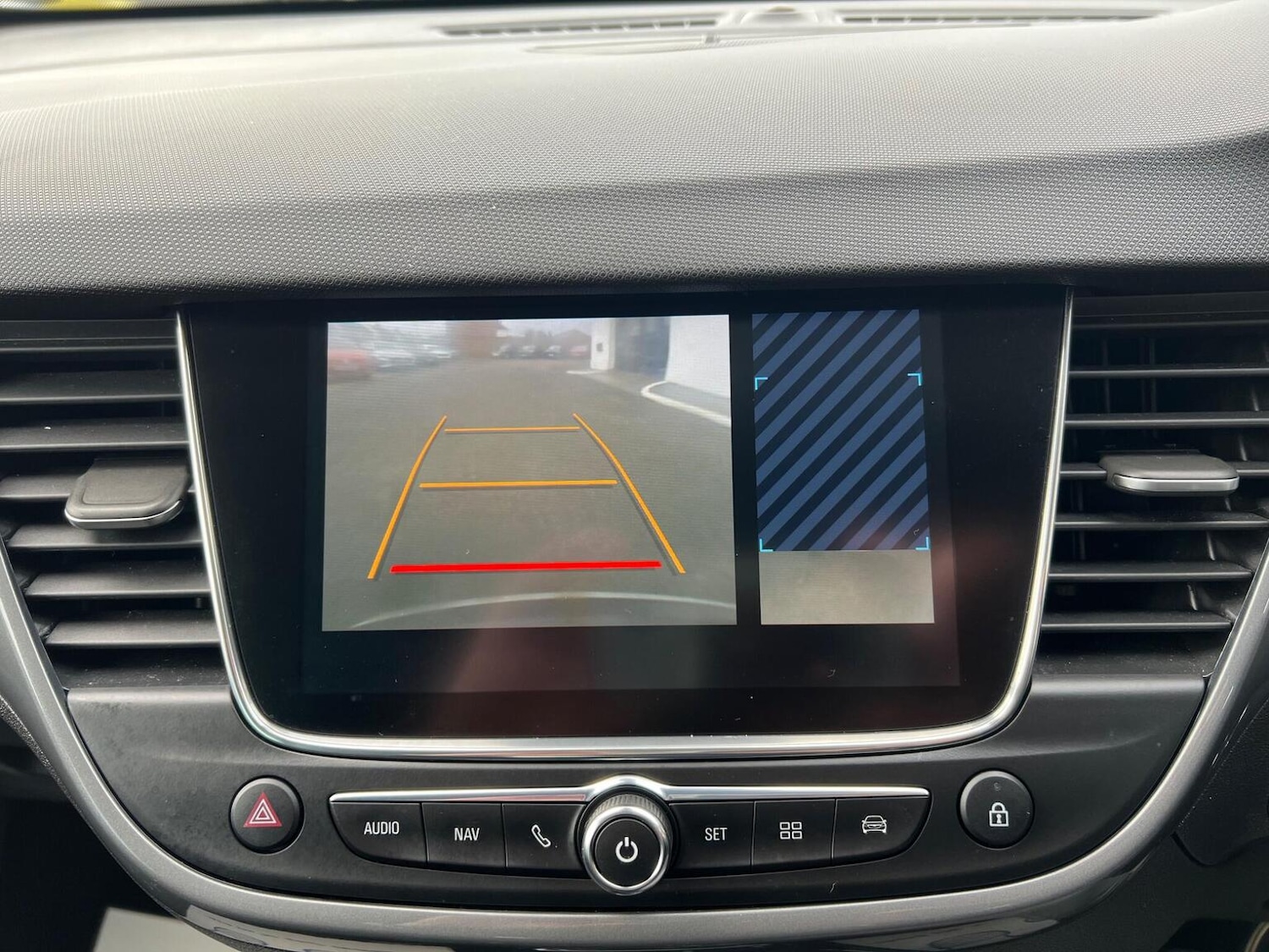 Used Vauxhall Crossland 2022 for sale - 76725728: Photo 10