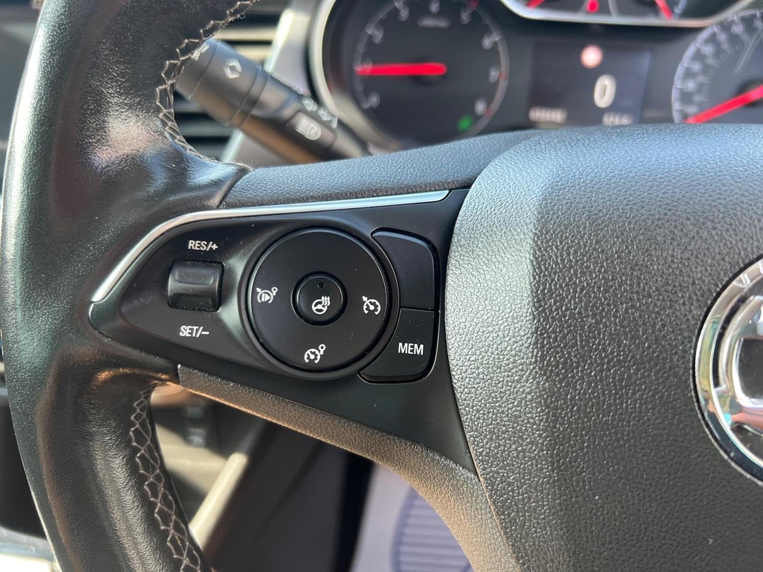 Used Vauxhall Crossland 2022 for sale - 76884919: Photo 13