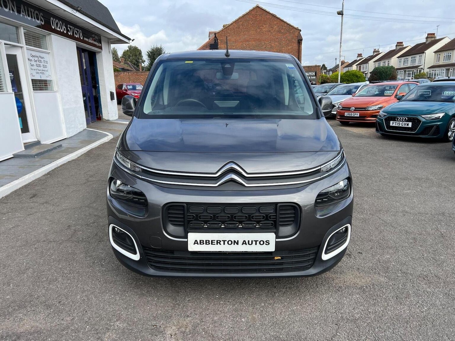 Used Citroen Berlingo 2021 for sale - 76293233: Photo 2
