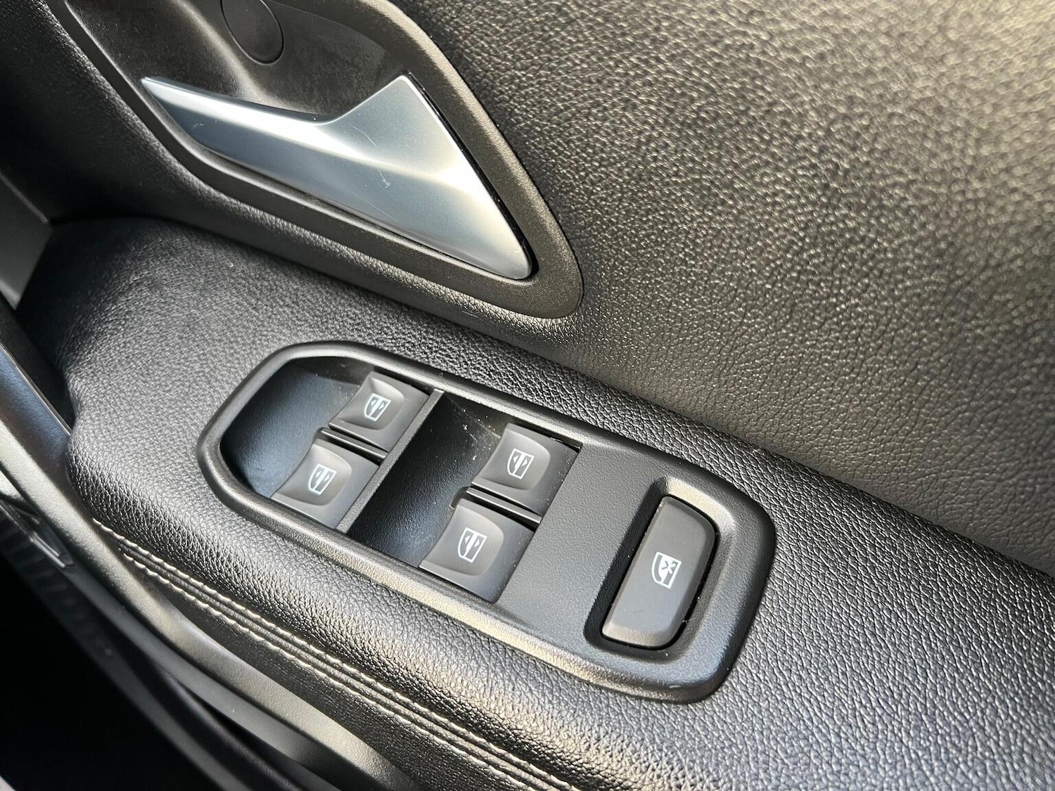 Used Dacia Duster 2022 for sale - 77162299: Photo 14