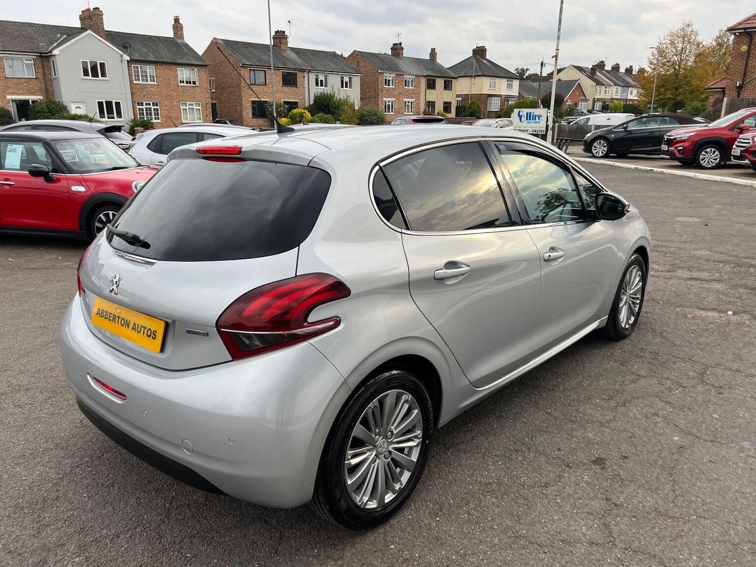 Used Peugeot 208 2016 for sale - 76149255: Photo 4