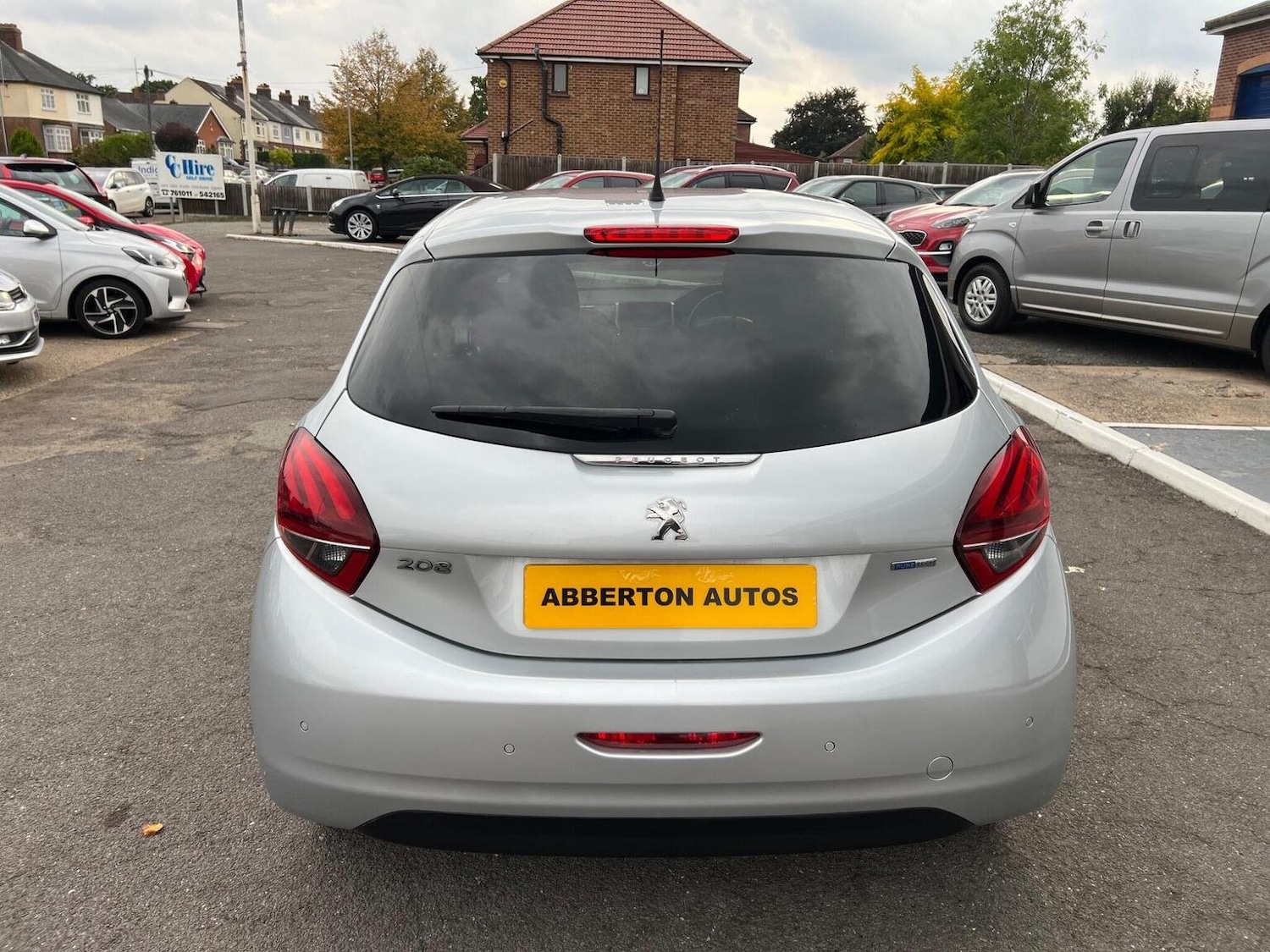 Used Peugeot 208 2016 for sale - 76149255: Photo 7