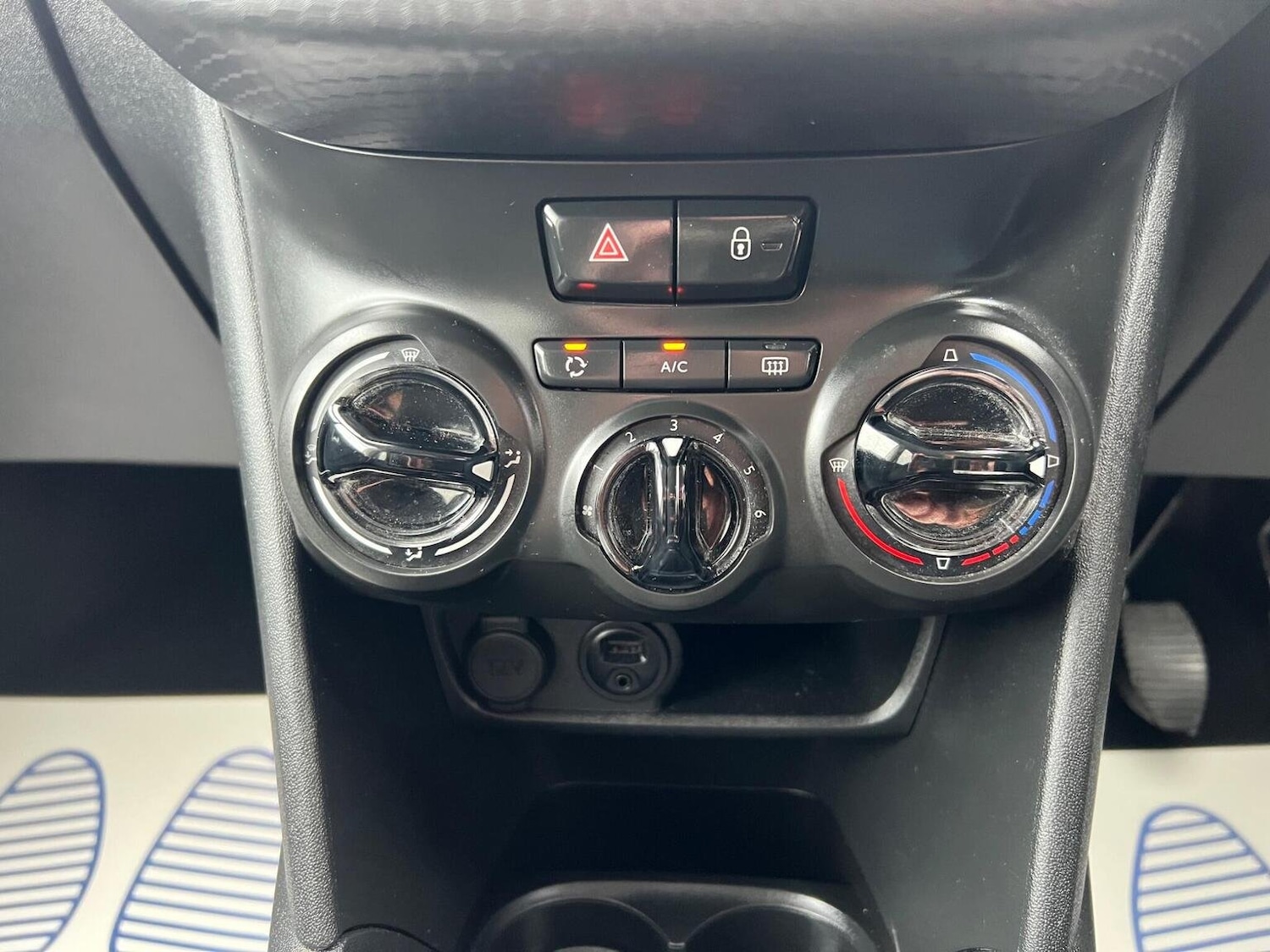 Used Peugeot 208 2016 for sale - 76149255: Photo 8