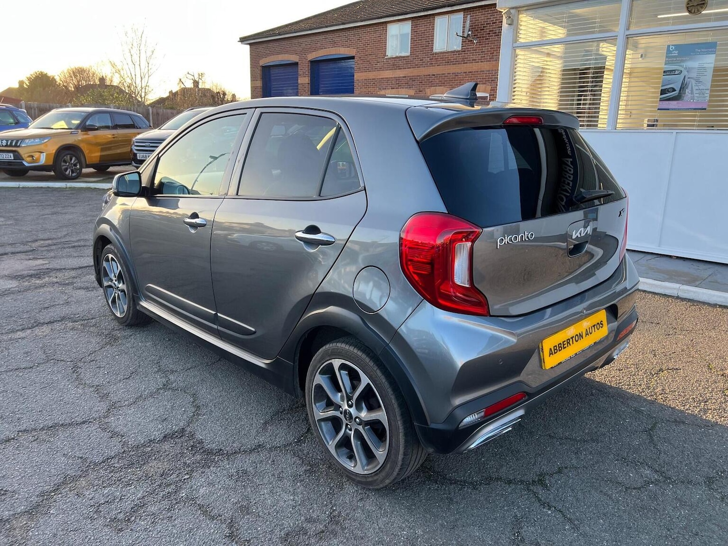 Used Kia Picanto 2022 for sale - 77008104: Photo 8