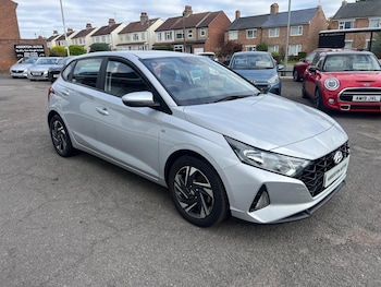 Used Hyundai i20 2022 for sale - 76293179: Photo