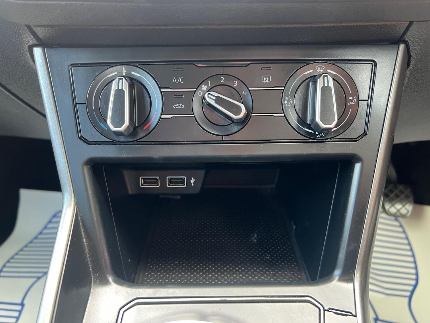 Used Volkswagen Polo 2018 for sale - 76793578: Photo 11