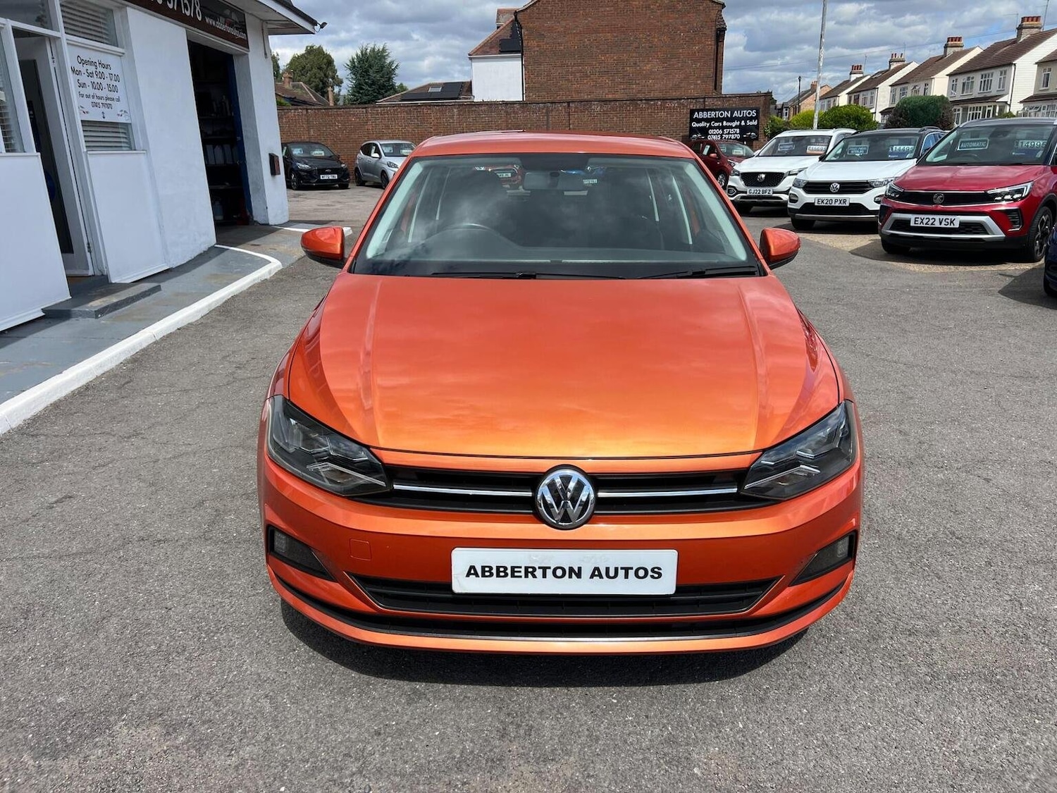 Used Volkswagen Polo 2018 for sale - 76793578: Photo 2