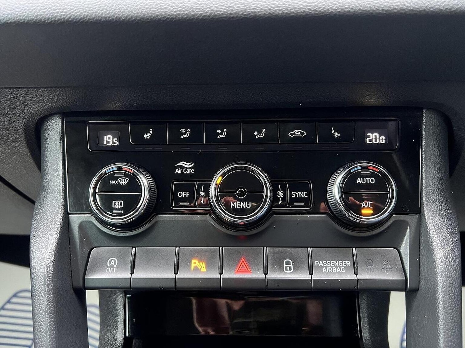 Used Skoda Karoq 2021 for sale - 77289146: Photo 15