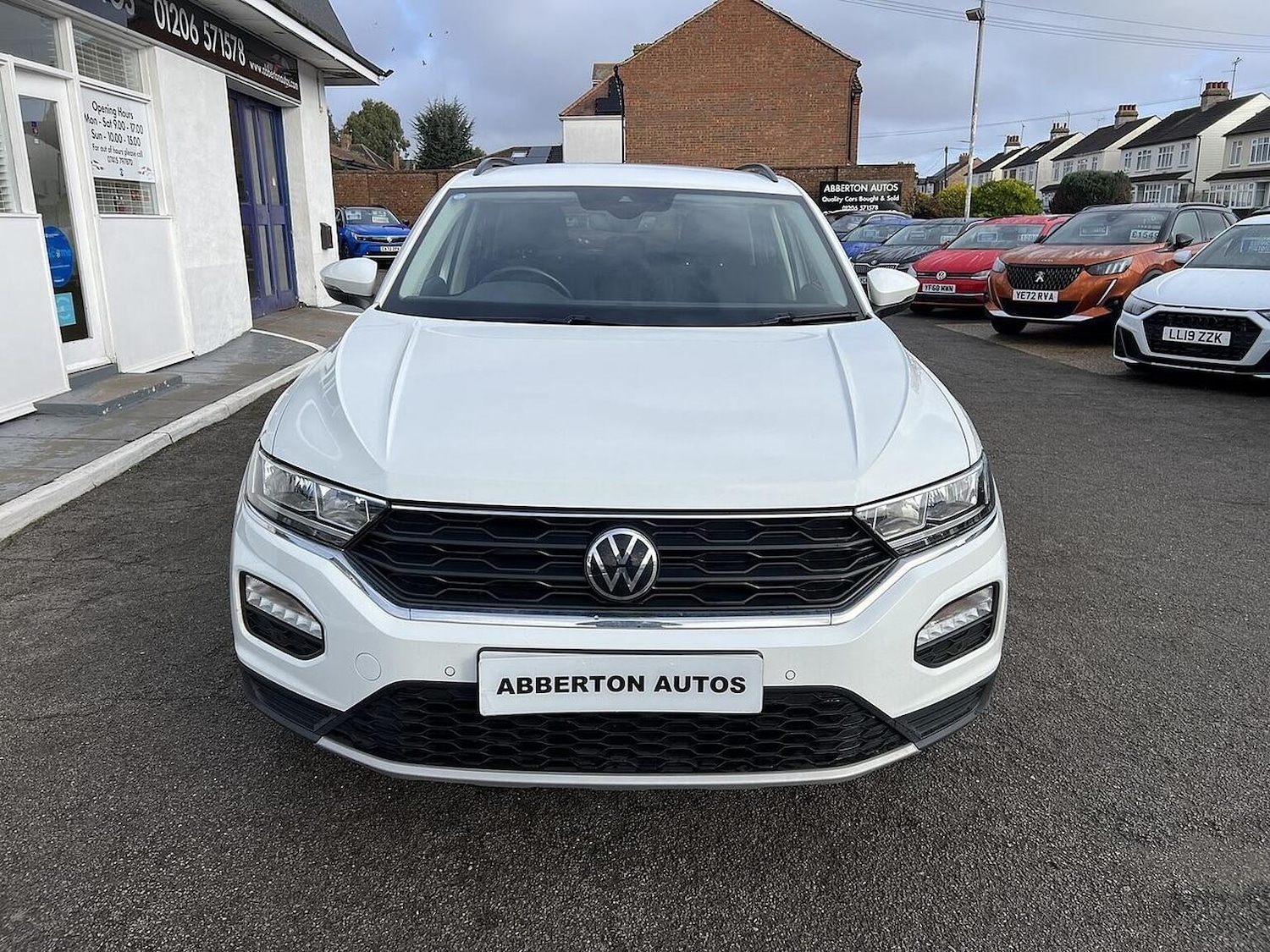 Used Volkswagen T-Roc 2021 for sale - 77395244: Photo 2