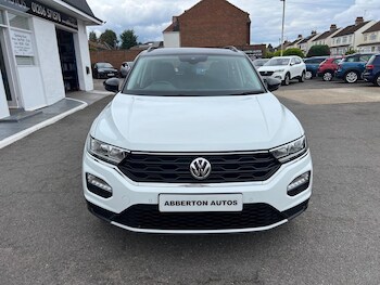 Used Volkswagen T-Roc 2020 for sale - 75325578: Photo
