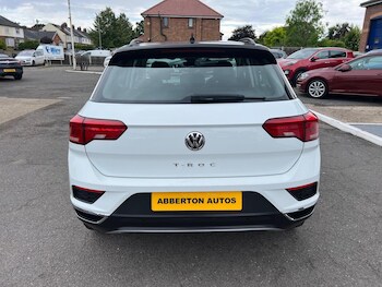Used Volkswagen T-Roc 2020 for sale - 75325578: Photo