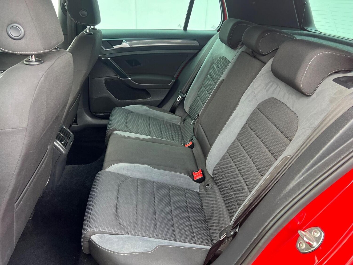 Used Volkswagen Golf 2019 for sale - 76319434: Photo 26