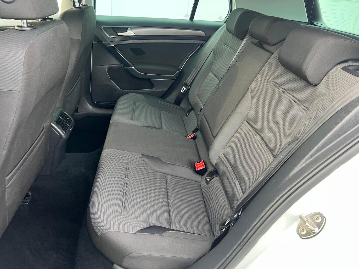 Used Volkswagen Golf 2019 for sale - 76497565: Photo 24