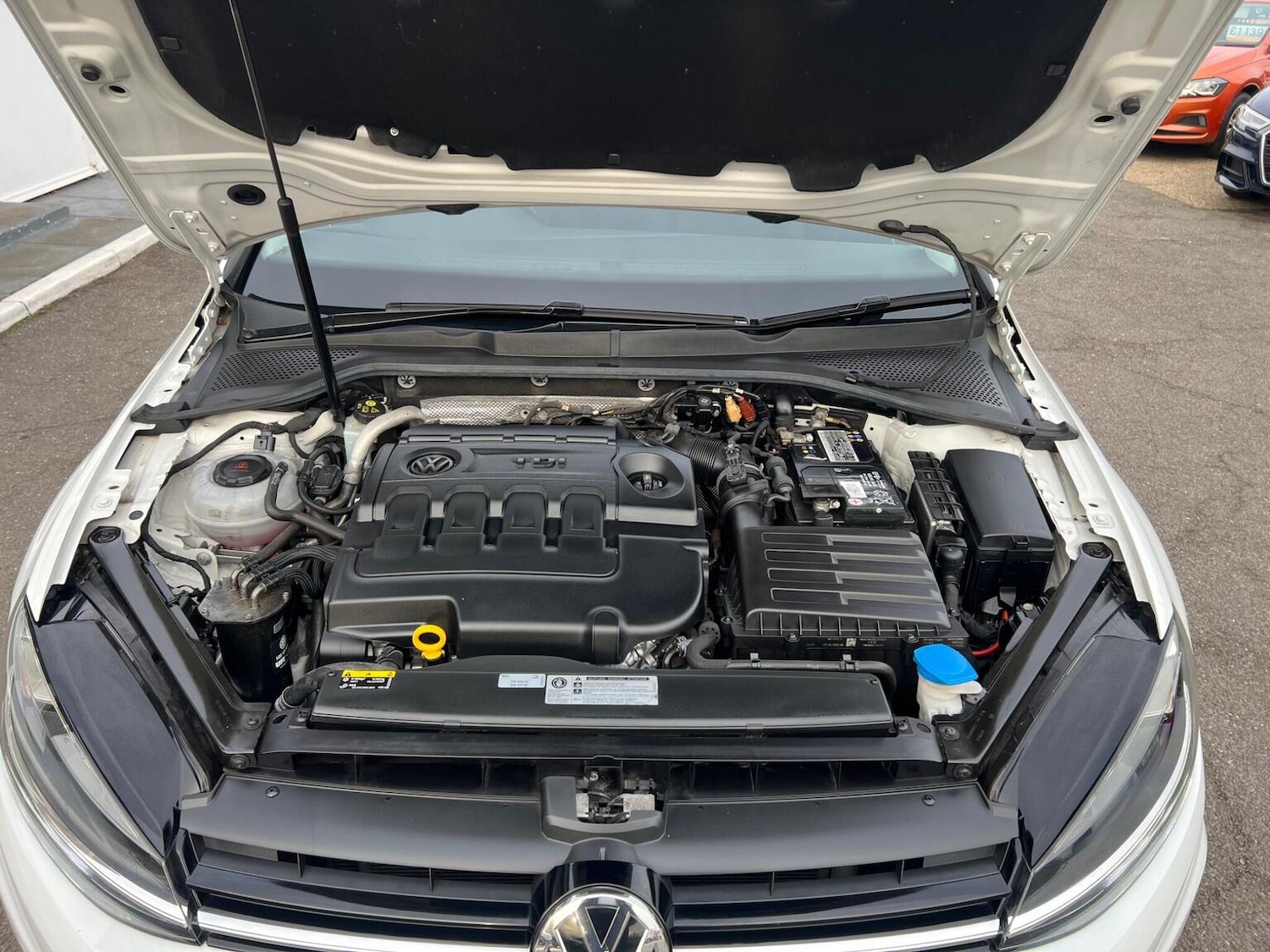 Used Volkswagen Golf 2019 for sale - 76497565: Photo 26