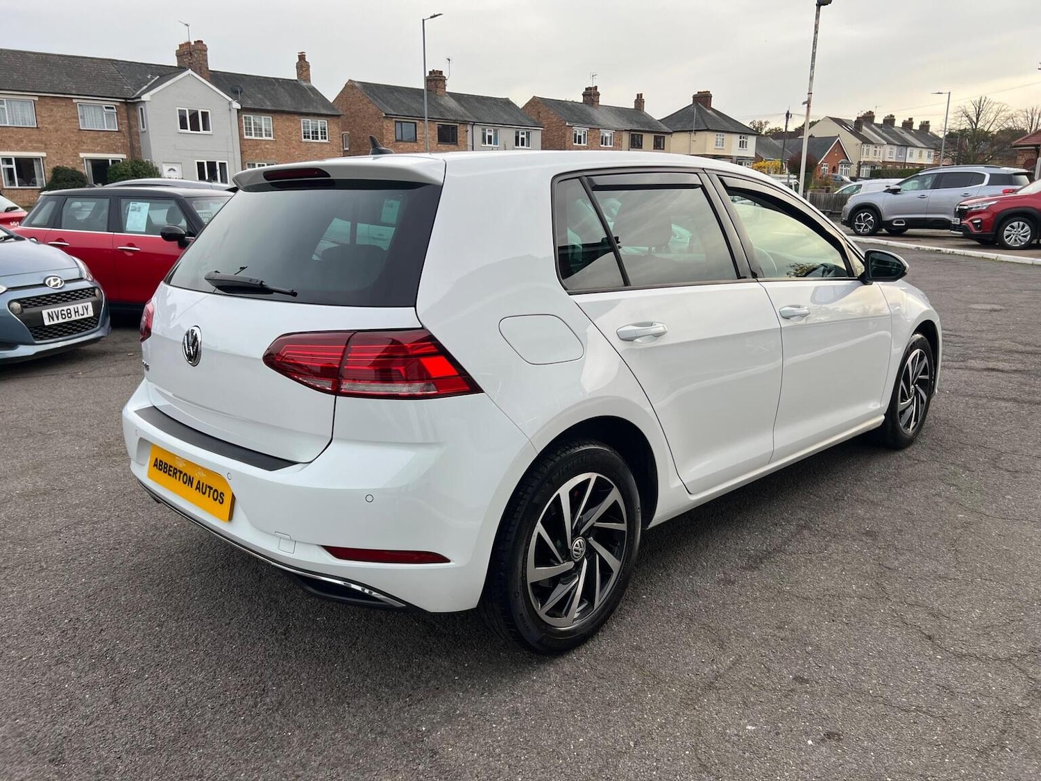Used Volkswagen Golf 2019 for sale - 76497565: Photo 4