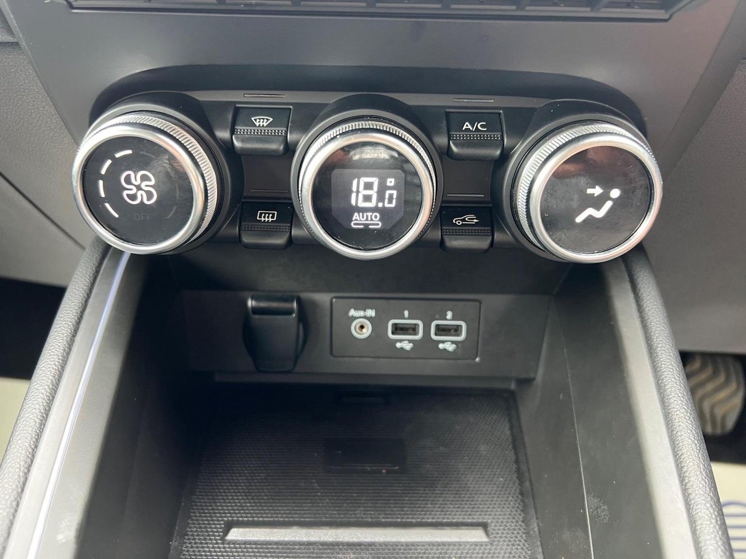 Used Renault Clio 2022 for sale - 76793584: Photo 10