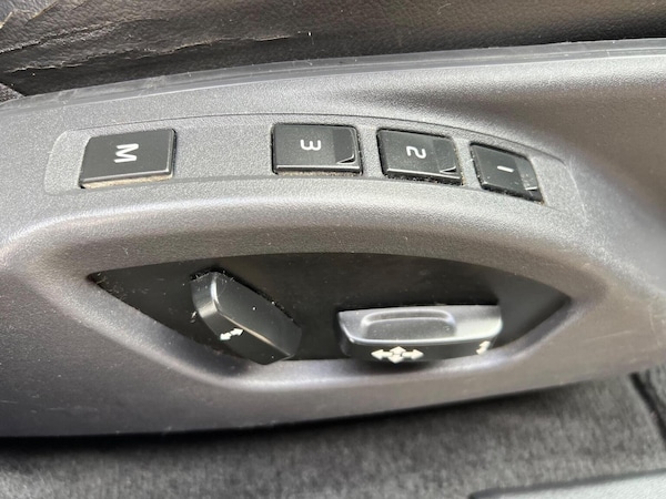 Used Volvo XC60 2014 for sale - 76149247: Photo 25