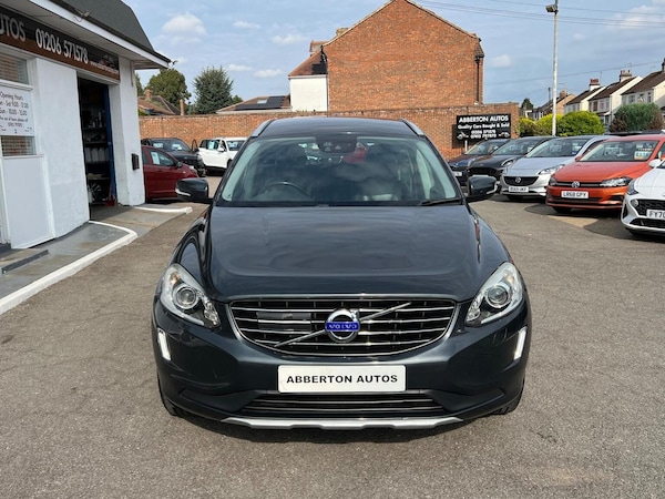 Used Volvo XC60 2014 for sale - 76149247: Photo 2