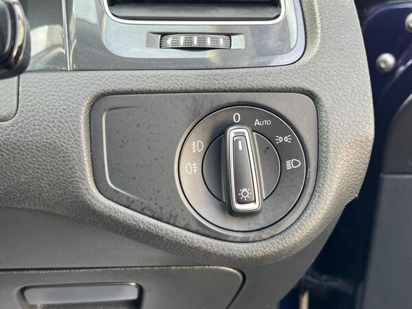 Used Volkswagen Golf 2019 for sale - 76149302: Photo 22