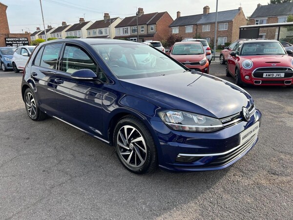 Used Volkswagen Golf 2019 for sale - 76149302: Photo 3