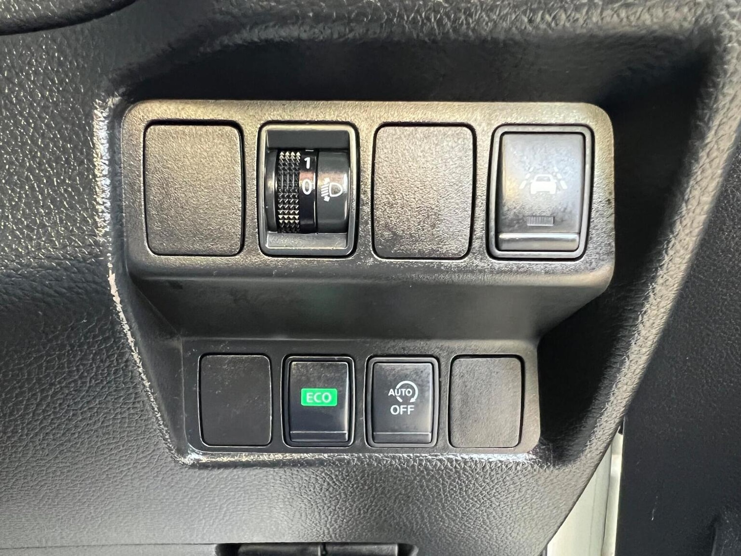 Used Nissan Qashqai 2018 for sale - 76347118: Photo 13
