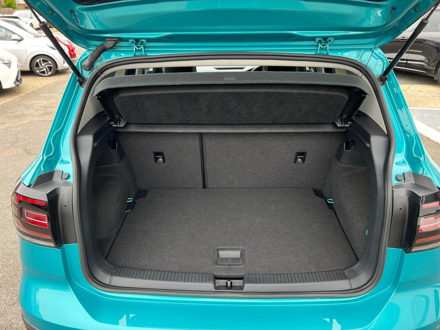 Used Volkswagen T-Cross 2019 for sale - 76268563: Photo 21