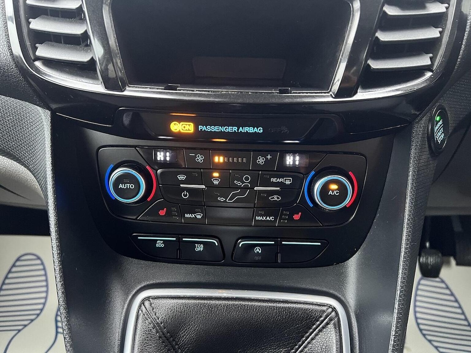 Used Ford Grand Tourneo Connect 2020 for sale - 77453378: Photo 11