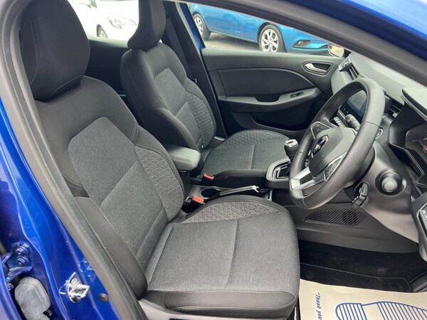 Used Renault Clio 2022 for sale - 74846341: Photo 16