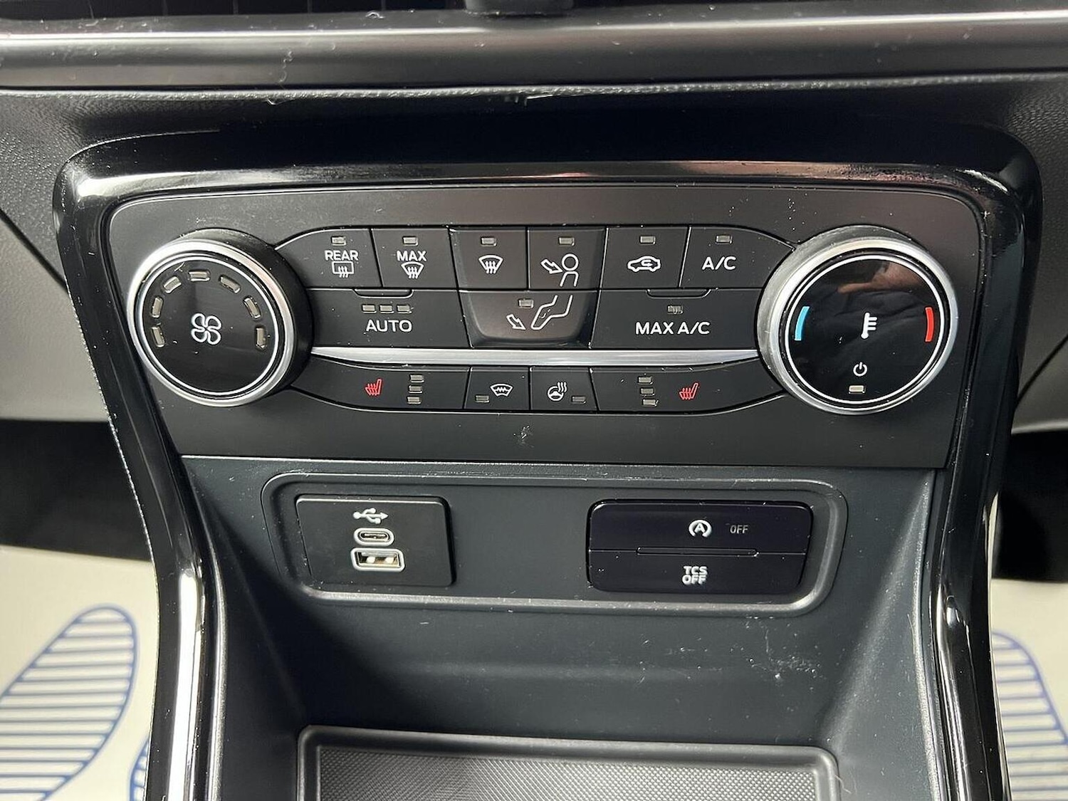 Used Ford Ecosport 2022 for sale - 77632386: Photo 15